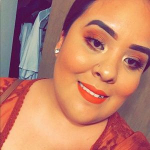 Meet your Posher, Marisol